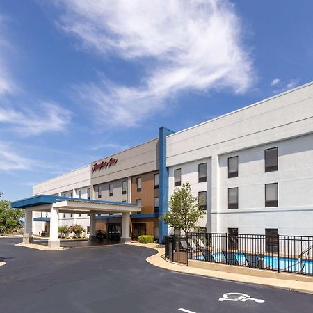 Hampton Inn Saint Robert Exterior photo