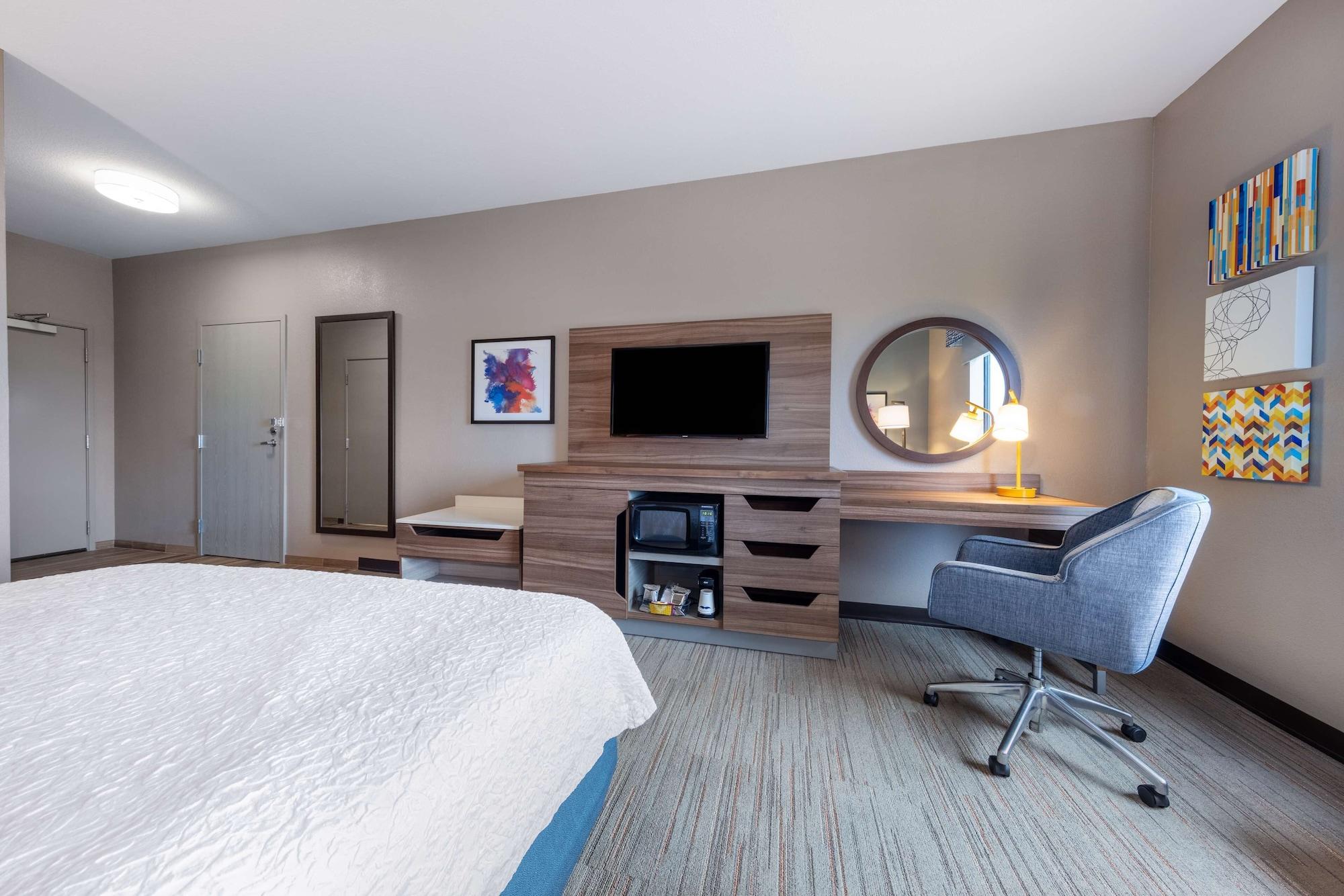 Hampton Inn Saint Robert Exterior photo